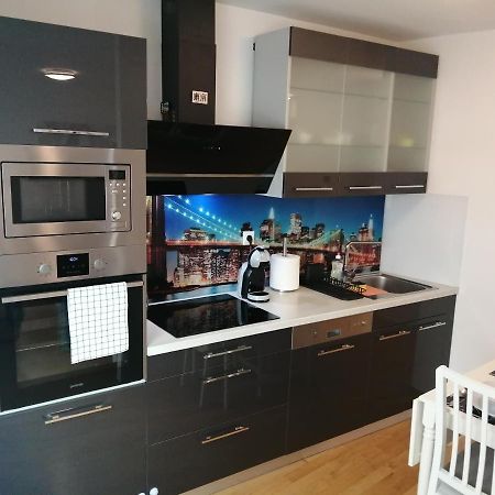 Apartment Tesla Βιέννη Εξωτερικό φωτογραφία