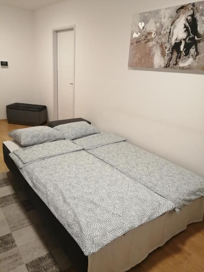 Apartment Tesla Βιέννη Εξωτερικό φωτογραφία