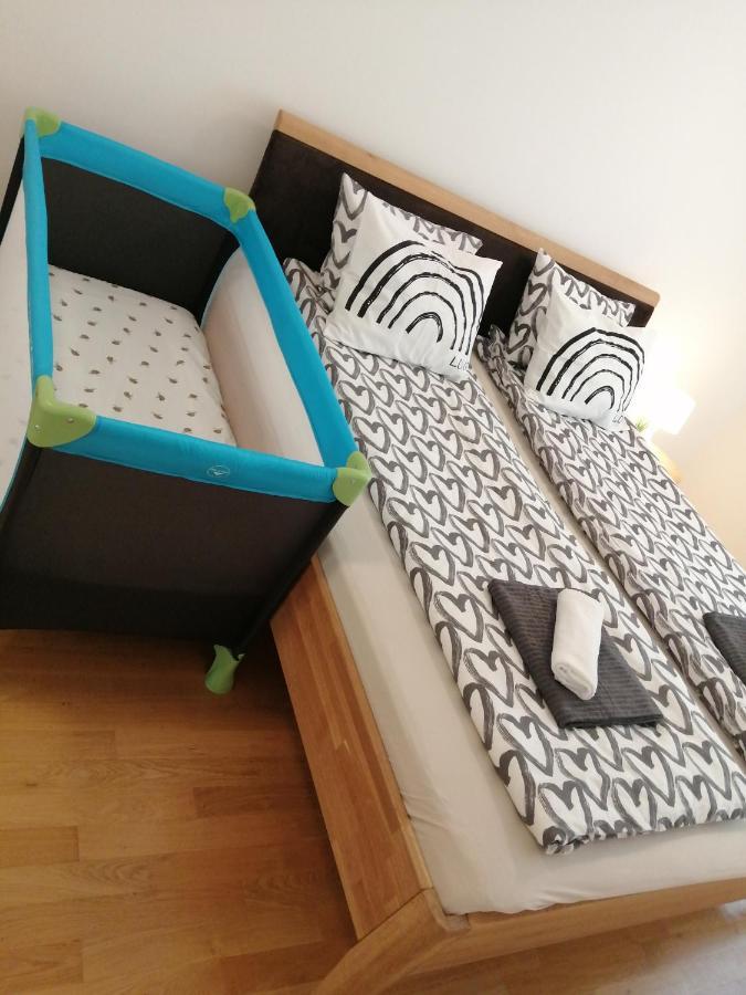 Apartment Tesla Βιέννη Εξωτερικό φωτογραφία